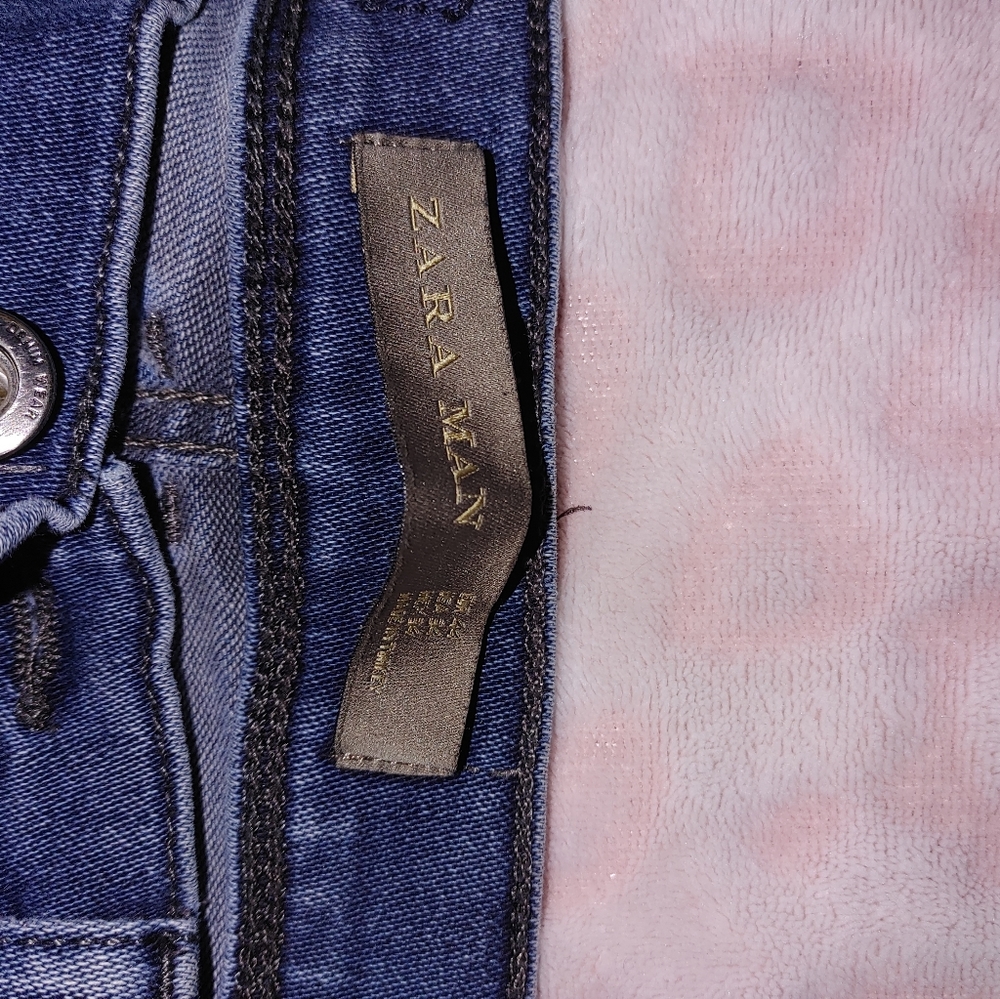 Jeans - Picture 2 of 2